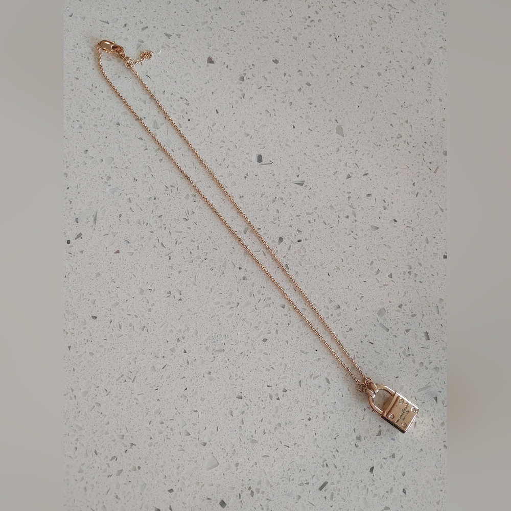 Michael Kors ~Rose Gold Necklace with Padlock Pendant💎🧡